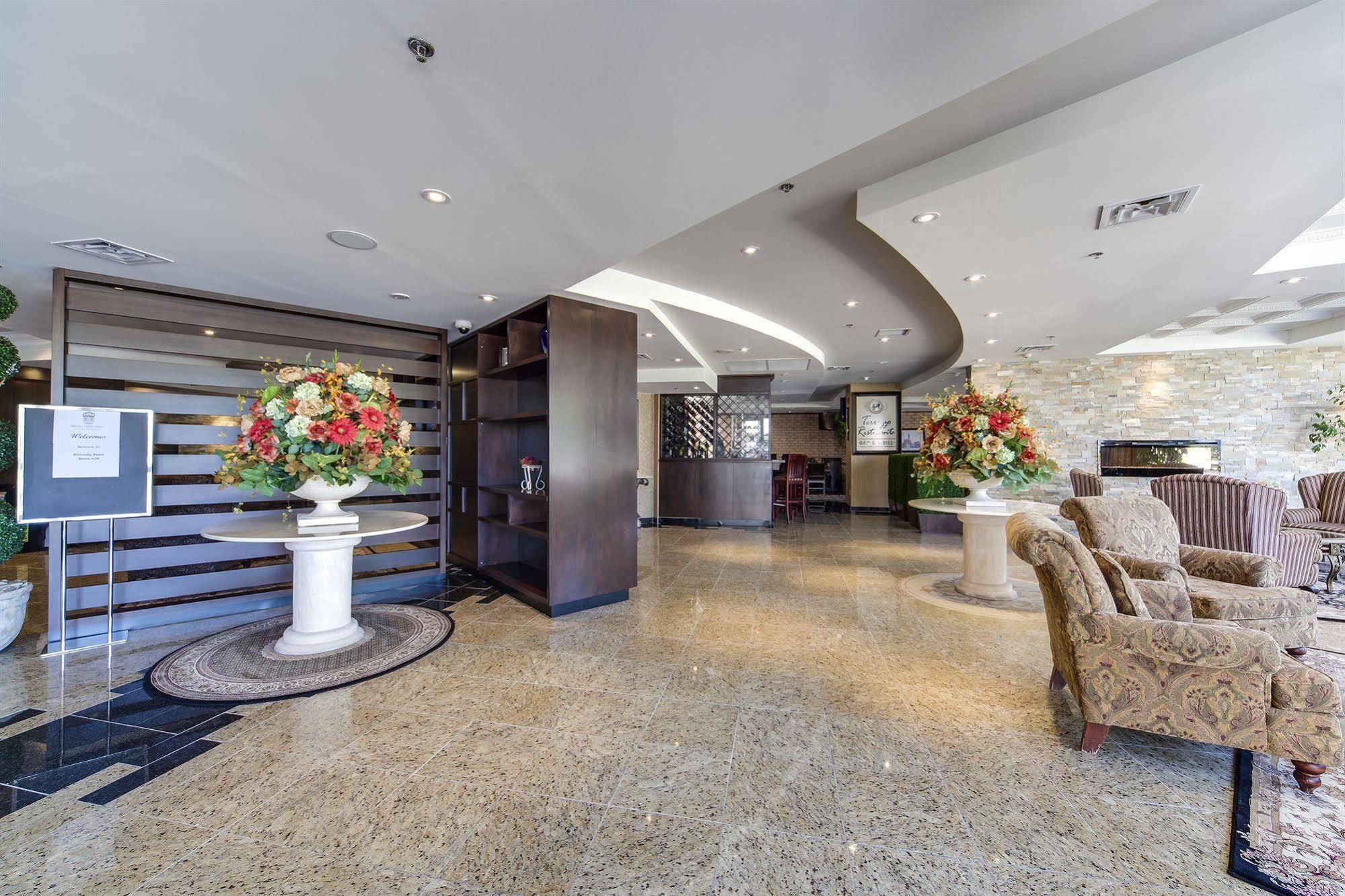 Monte Carlo Inn Airport Suites Mississauga Buitenkant foto