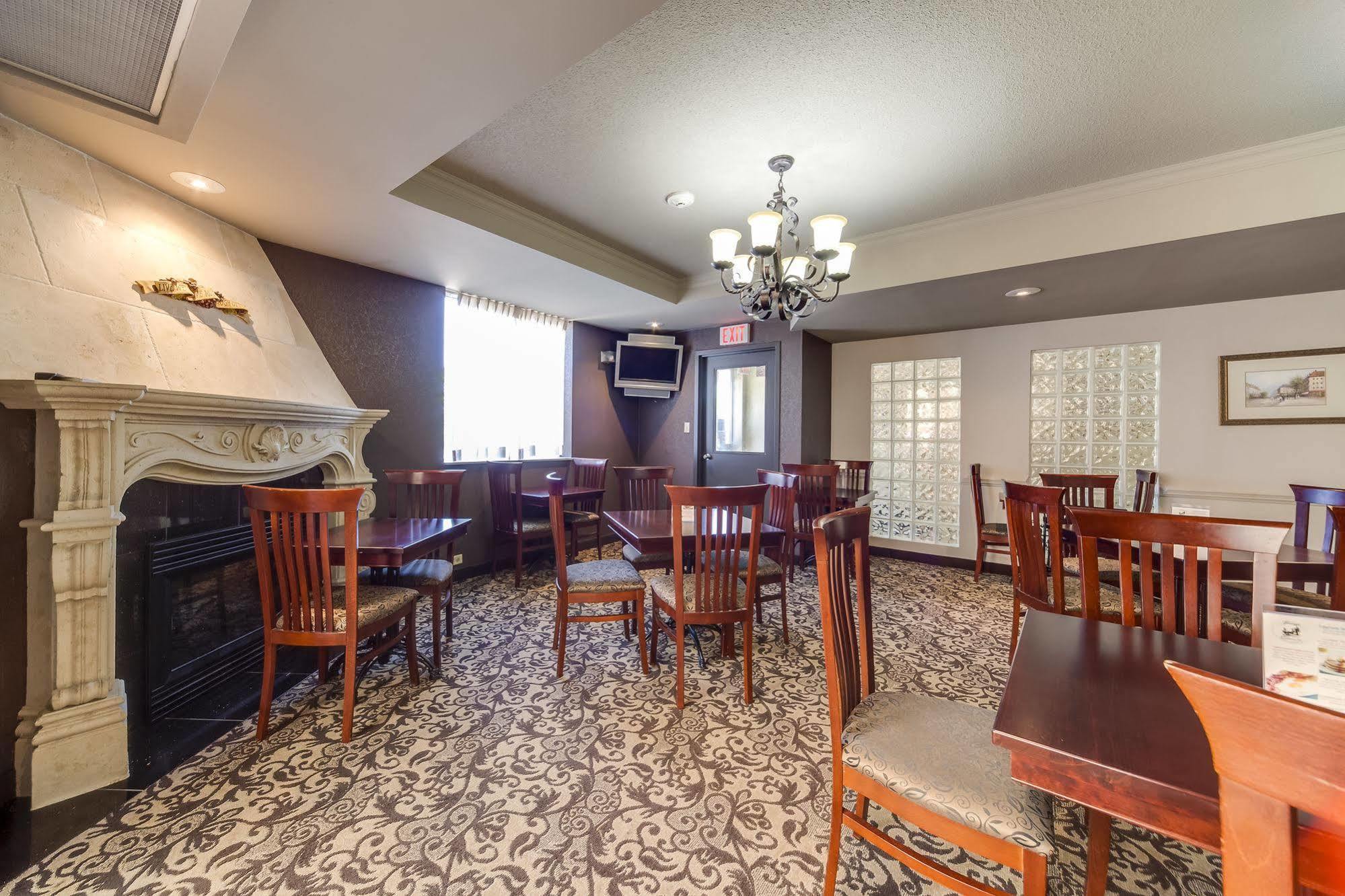 Monte Carlo Inn Airport Suites Mississauga Buitenkant foto