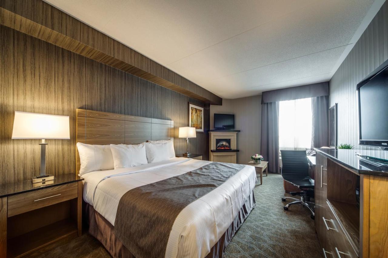 Monte Carlo Inn Airport Suites Mississauga Buitenkant foto