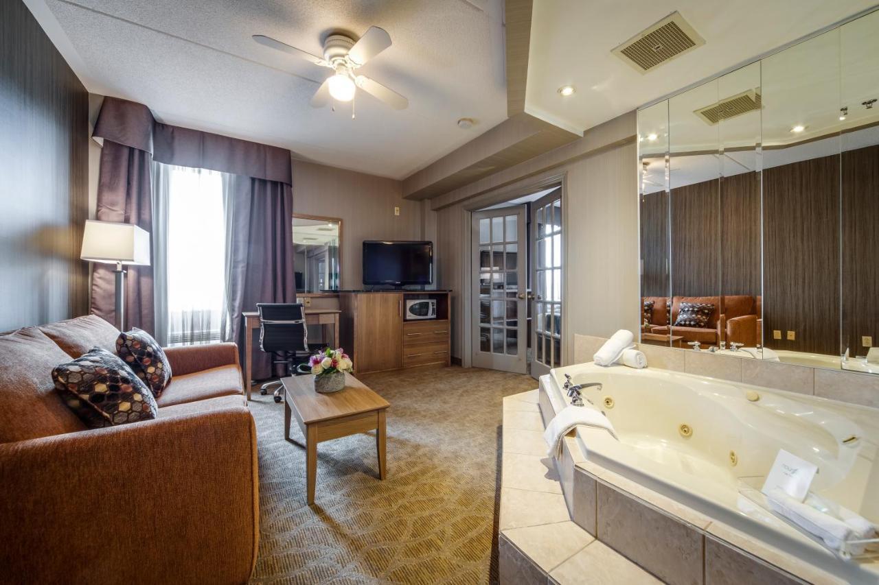 Monte Carlo Inn Airport Suites Mississauga Buitenkant foto
