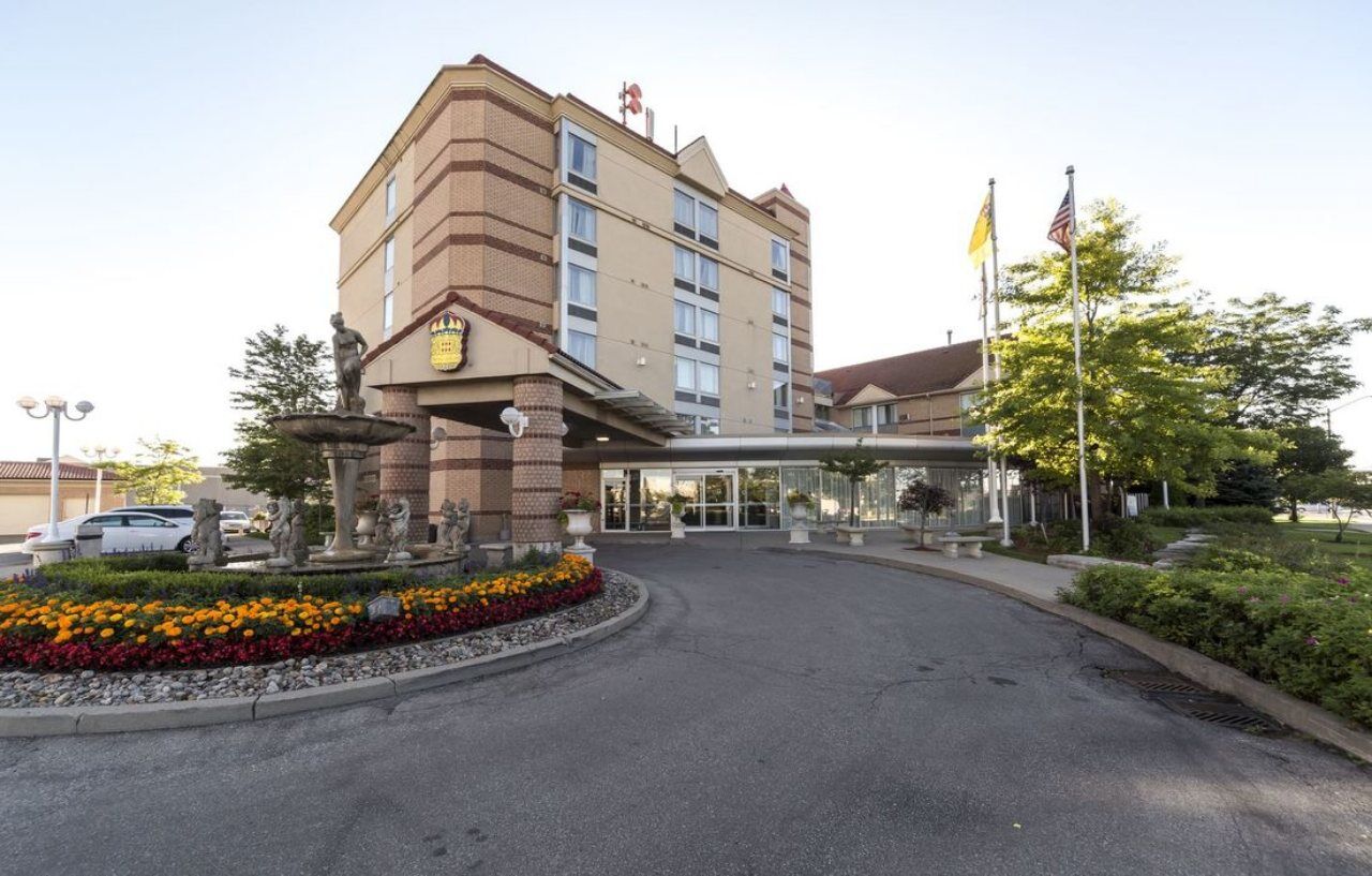 Monte Carlo Inn Airport Suites Mississauga Buitenkant foto
