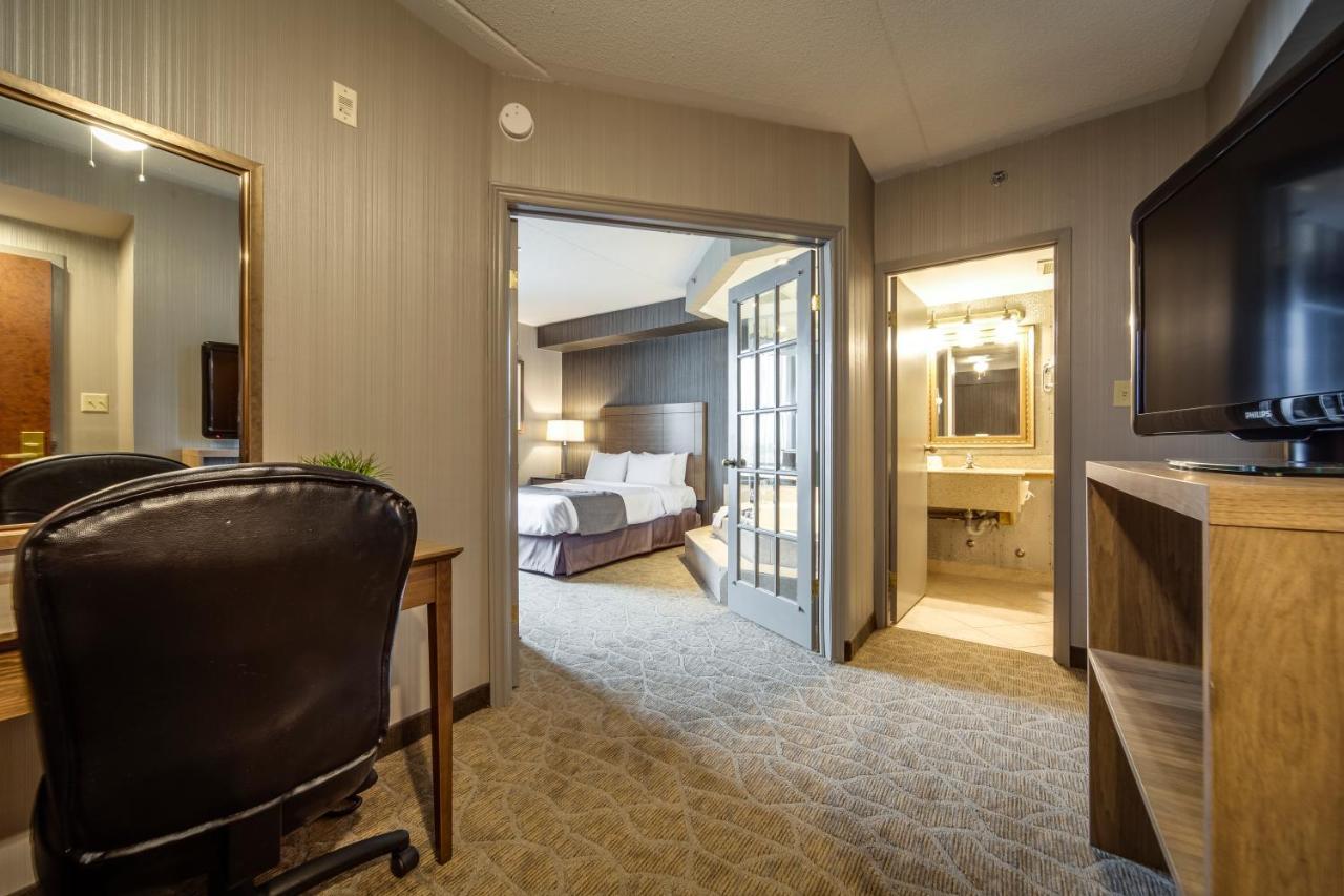 Monte Carlo Inn Airport Suites Mississauga Buitenkant foto