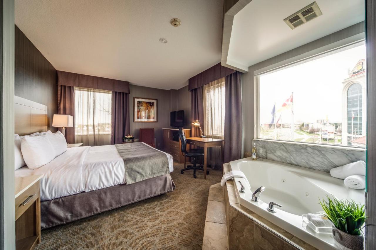Monte Carlo Inn Airport Suites Mississauga Buitenkant foto